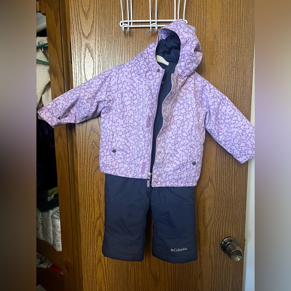 Columbia Lilac Patterned Jacket with Navy Pants Snowsuit
